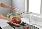 Kitchen Faucets with Pull Down Sprayer, Single Handle Kitchen Sink Faucet with Pull Out Sprayer